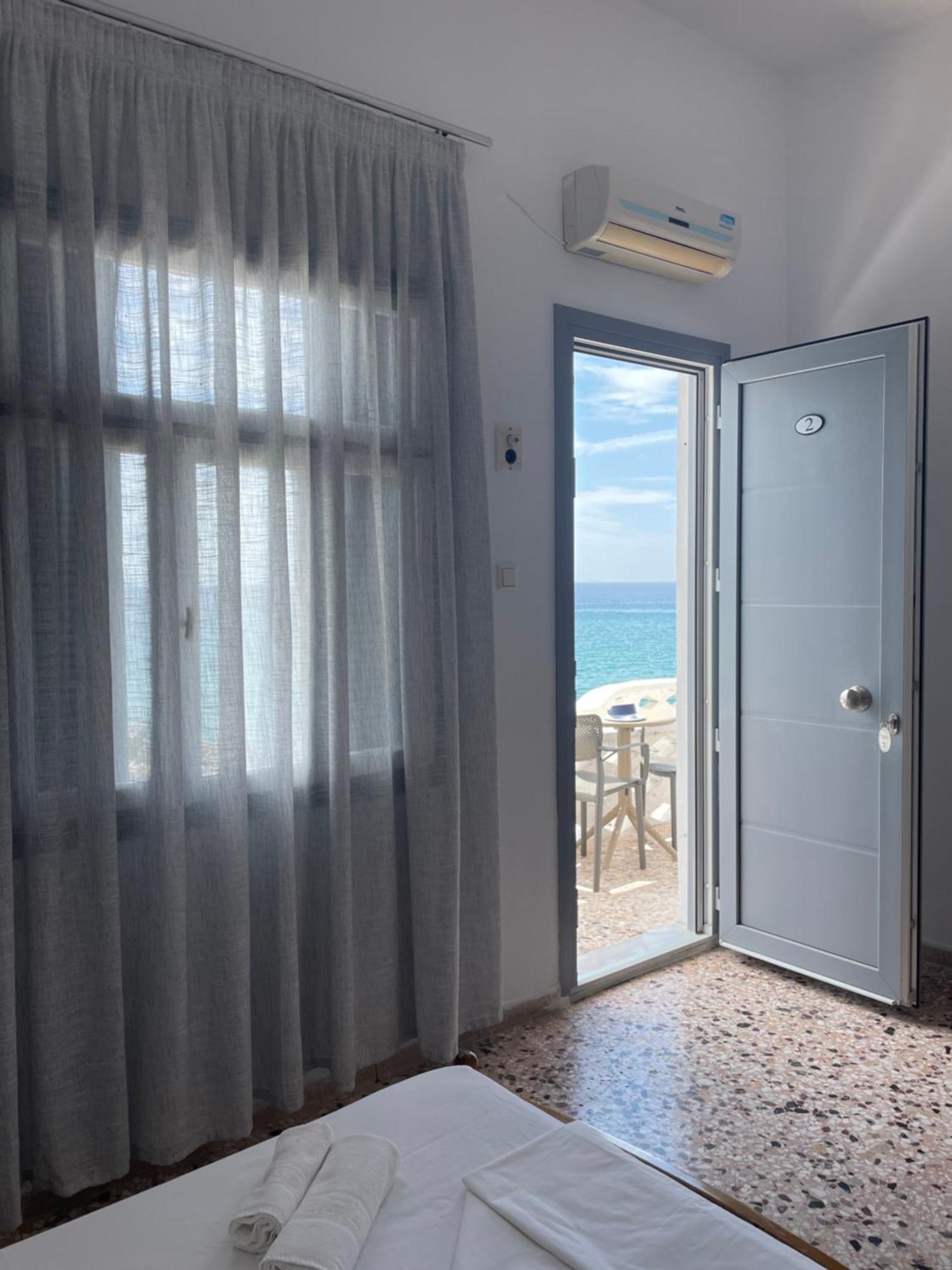 Chrisopetro Rooms Marathokampos Luaran gambar
