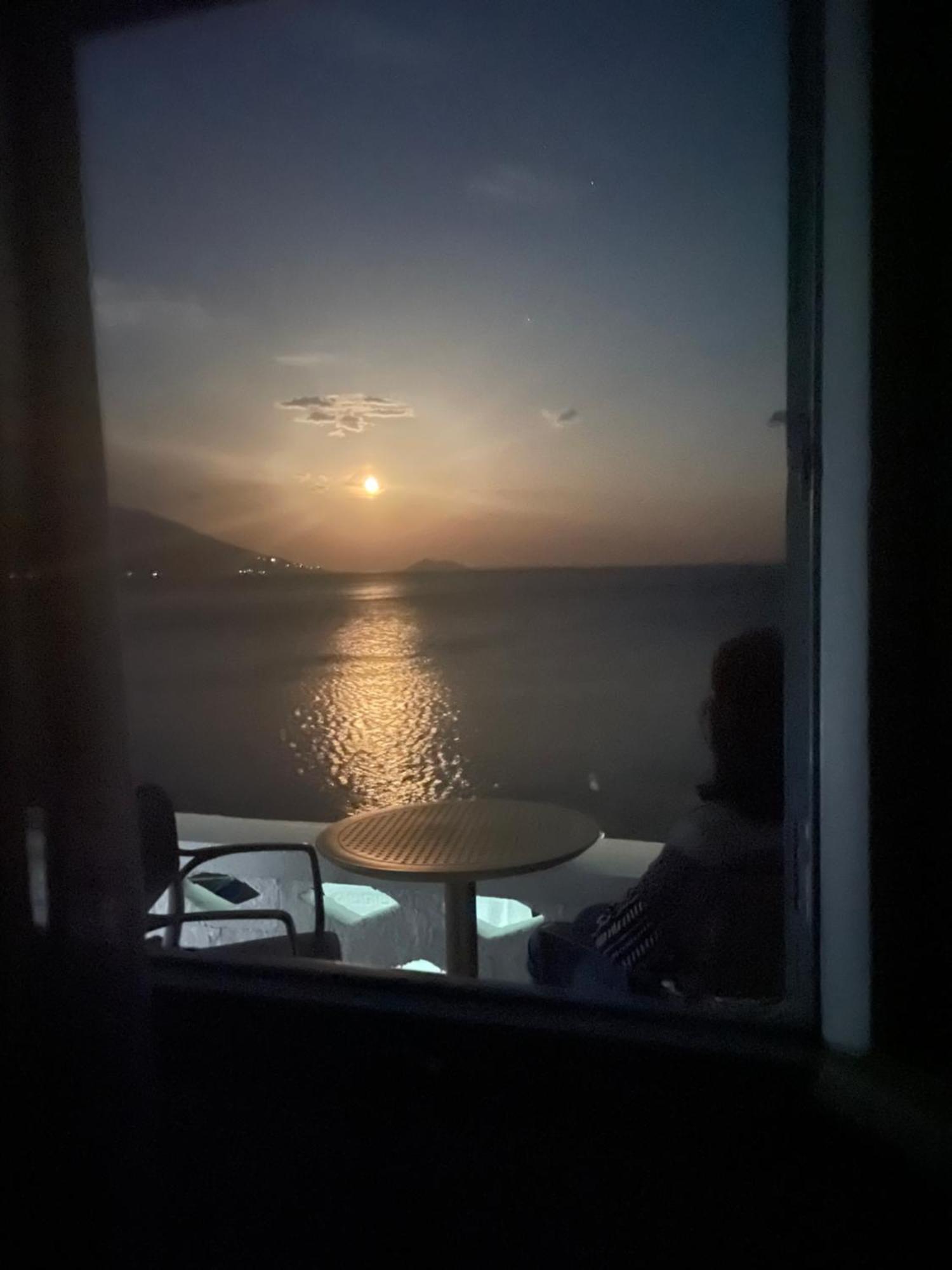Chrisopetro Rooms Marathokampos Luaran gambar